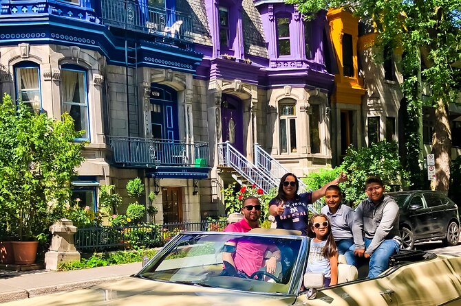 PRIVATE 2-Hour tour of Montréal in Convertible Cadillac + Murals - Old Montréal: Bonsecours Market and Notre-Dame Basilica