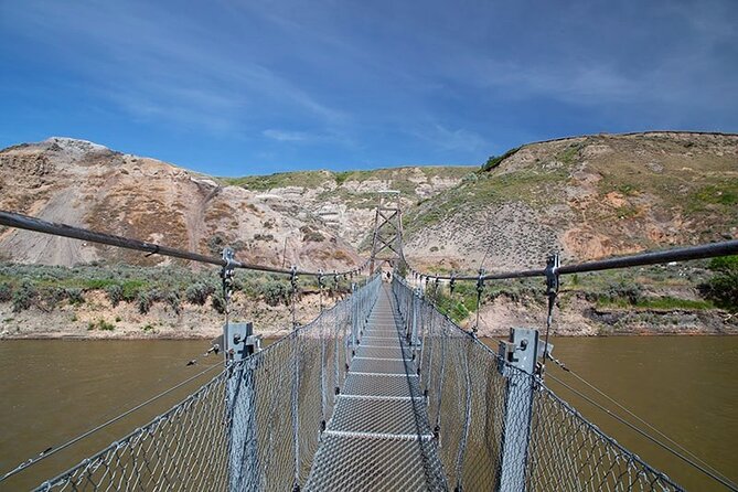 Private Badland Tour - East Coulee adds a quiet break and a lunch decision