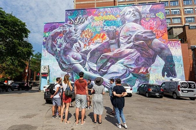 Private Custom Tour with a Local Guide Montreal - Meeting at your hotel or cruise terminal