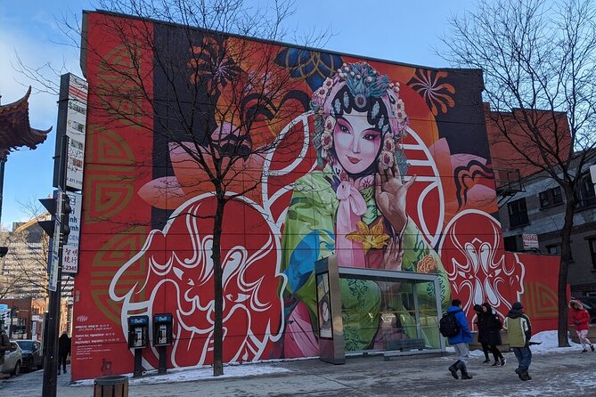 Private Custom Tour with a Local Guide Montreal - What the first hour can do for your stay