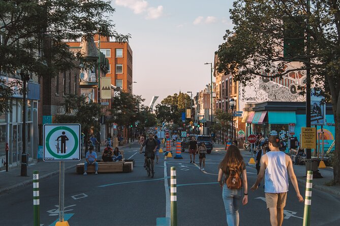 Private Half-Day Montreal Tour with a Local, Personalized - What the private format changes