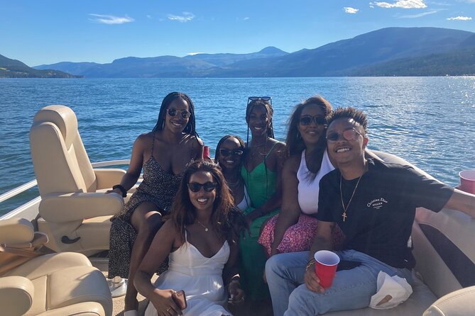 Private Luxury Captained 3-Hour Pontoon Boat Cruise (2-11 Guests) - Seeing Okanagan wine country from Okanagan Lake