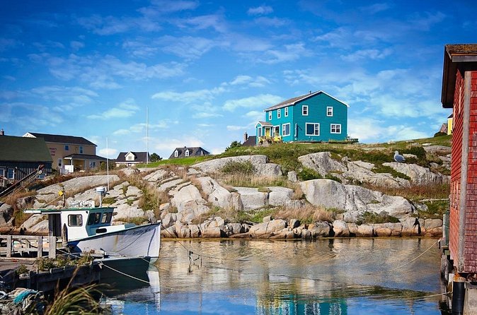 Private Peggy's Cove Lighthouse Tour from Halifax - Is the $389.64 group price good value?