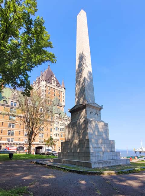 Private Québec City walking tour with Lenny. - Château Frontenac and the city’s later story