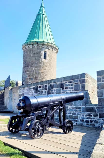Private Québec City walking tour with Lenny. - What the $164 price means for your group