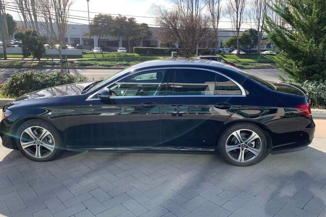 Private Round Trip Montreal Airport YUL to Montreal / Bromont - A direct ride from YUL to Montreal or Bromont