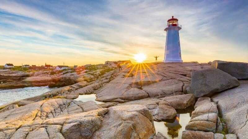 Private Sightseeing Halifax City with Peggy's Cove Visit - How much commentary should you expect?
