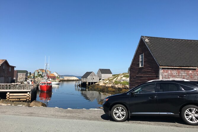 Private Tour in Halifax by a Luxury Vehicle with Informative Guide - Peggy’s Cove: one hour among granite and sea