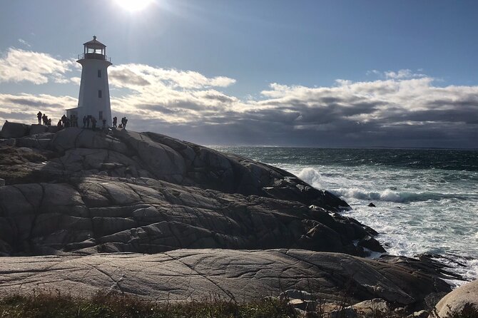 Private Tour in Halifax by a Luxury Vehicle with Informative Guide - Who will get the most from this tour