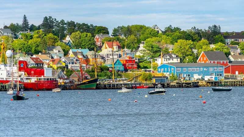 Private Tour: Peggy’s Cove, Mahone Bay & Lunenburg 8 hrs - Mahone Bay and the Three Waterfront Churches