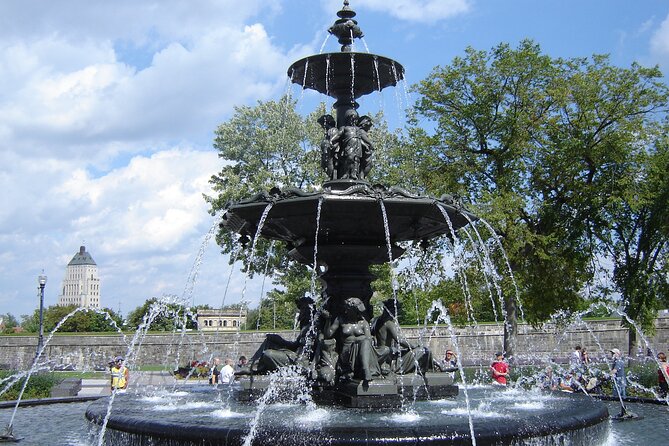 Private Tour: Quebec City Walking Tour - Place Royale and Notre-Dame-des-Victoires Church