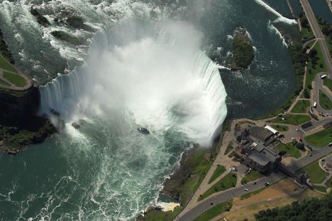 Private Tour: Romantic Niagara Falls Helicopter Flight - The airport is part of the planning