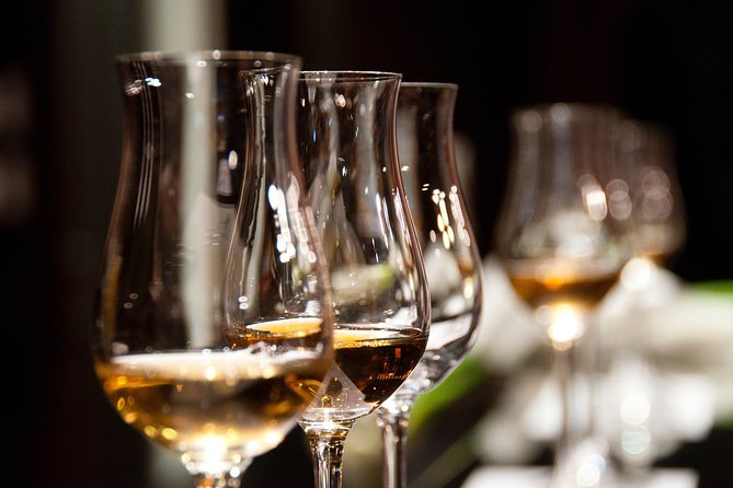Private Wine & Charcuterie Tour (Customizable) - Snacks help, but lunch still needs a plan