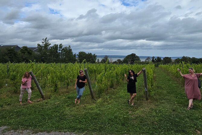 Private Wine Tours from Halifax - Lunch at a Scenic Point, With the Bill Separate