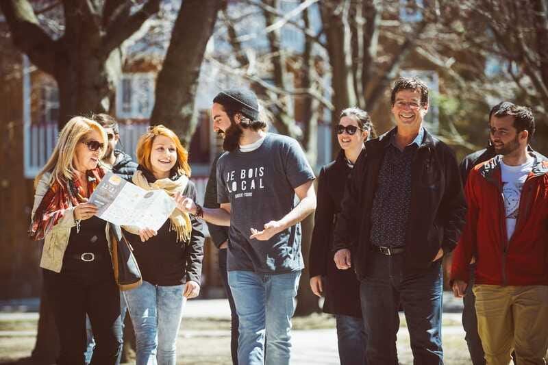 Quebec City: Craft Brewery and Beer Tasting Tour - Guides, language, and the feel of the afternoon