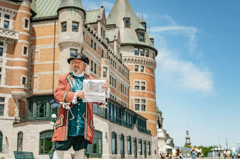 Quebec City: Guided Tour of Fairmont Le Château Frontenac - Period costumes and stories that stick