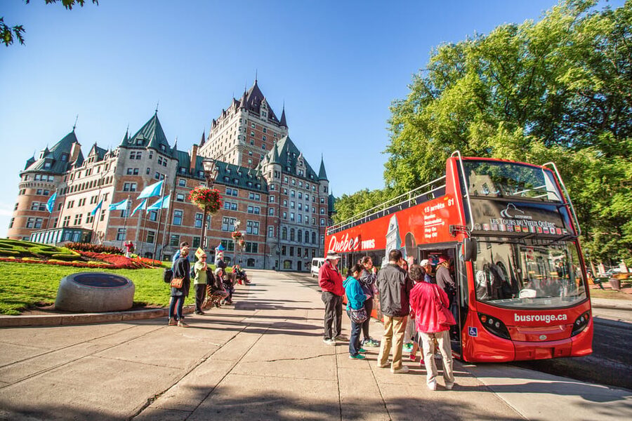 Quebec City: Hop-on Hop-off Open-Top Double Decker Bus Tour - Stop 1: Place d’Armes and the heart of Old Québec