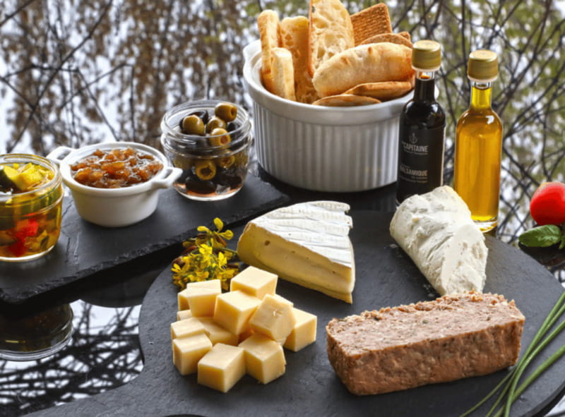Quebec City: Island of Orleans Wine Tour - Who should book this wine tour?