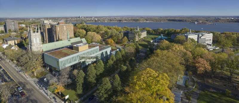 Quebec City: MNBAQ National Fine Arts Museum Entry Ticket - The Plains of Abraham adds breathing room