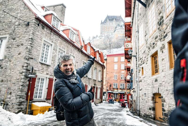 Quebec City: Old Quebec Classic Walking Tour with Funicular - Guides, language, and the human side of the walk