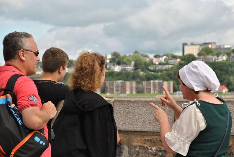 Quebec City: Old Quebec Historical Walking Tour - The guides are the main reason to go