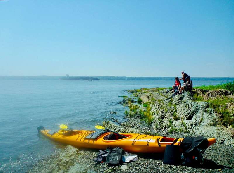 Quebec City: Sea-Kayaking Tour in Orleans Island - Following the island coast