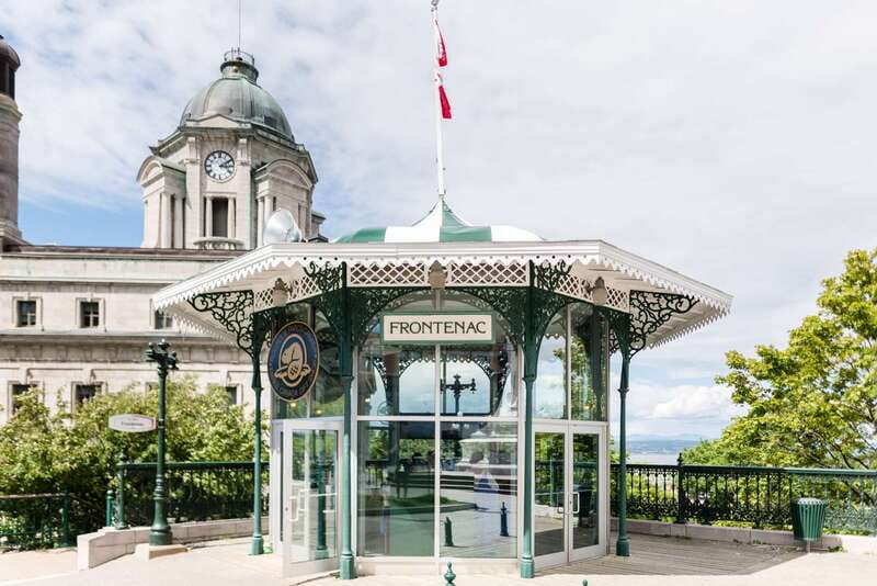 Québec: Fortifications-of-Québec Guided Walking Tour - Starting at Dufferin Terrace with river views