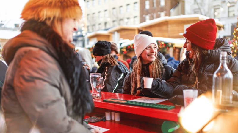 Quebec: German Christmas Market Tasting Tour - What the 90-Minute Walk Feels Like