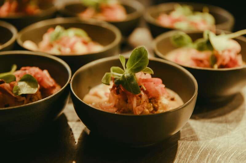 Quebec: Old Quebec City Food Tour with 10+ Local Tastings - Small details that make the experience work