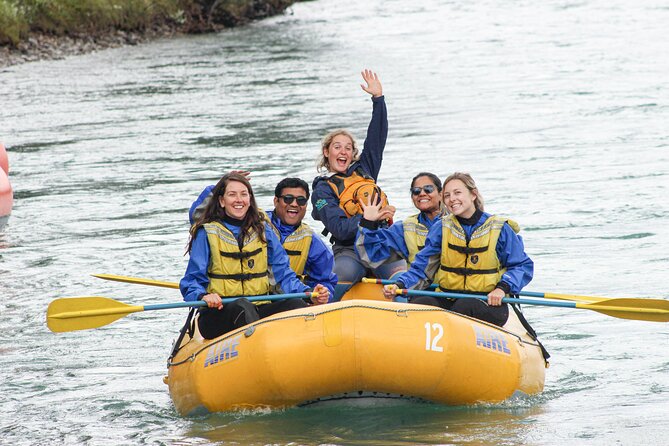 Rafting on Athabasca River Mile 5 in Jasper - Old Fort Point and the ride back to Jasper