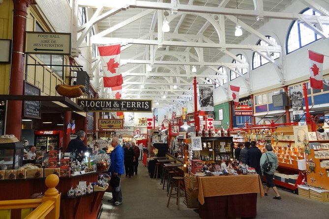 Saint John Walking Tour - Queen Square: gardens and Victorian streets