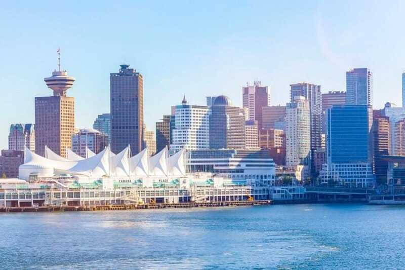 Seattle: Guided Day Trip to Vancouver - Gastown Steam Clock in 20 minutes