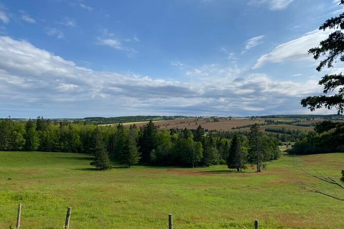 Self Guided Audio Driving Tour of the North Shore of PEI - Green Gables and the Anne connection