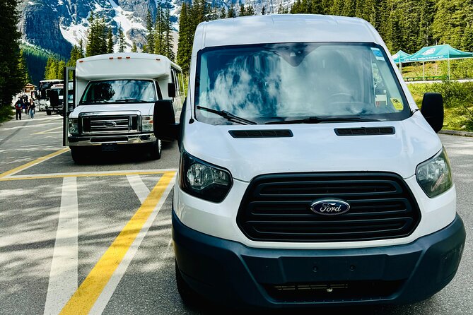 Shuttle Bus 2way BANFF to Lake louise & Moraine lake(1 hour each) - What the guides add to a short outing