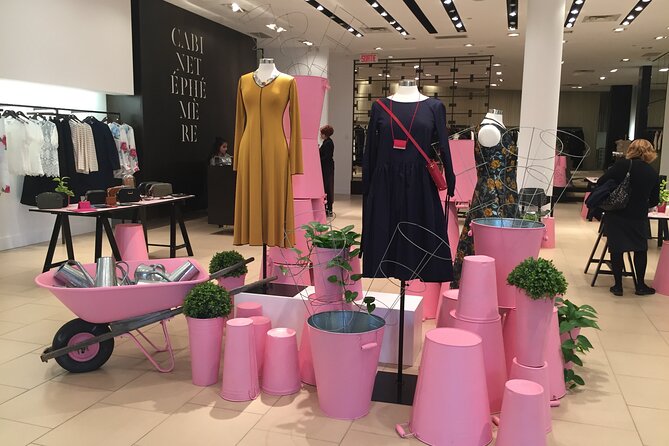 Small-Group Montreal Designers Shopping Tour with a Style Coach - Plateau Mont-Royal: More Boutique Browsing