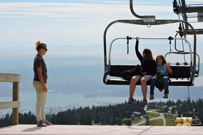 Small Group Tour: Capilano Suspension Bridge and Grouse Mountain from Vancouver - The guide makes the difference