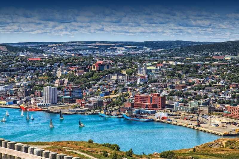 St. John's: Guided Walking Tour of the City - What the guide adds to the experience