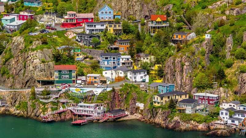 St John's Premium Driving Tour with Signal Hill & Cape Spear - Signal Hill and the stories behind Cabot Tower