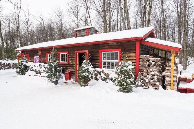 Sugar Shack Tour from Montreal - From Montreal streets to a Quebec sugar shack