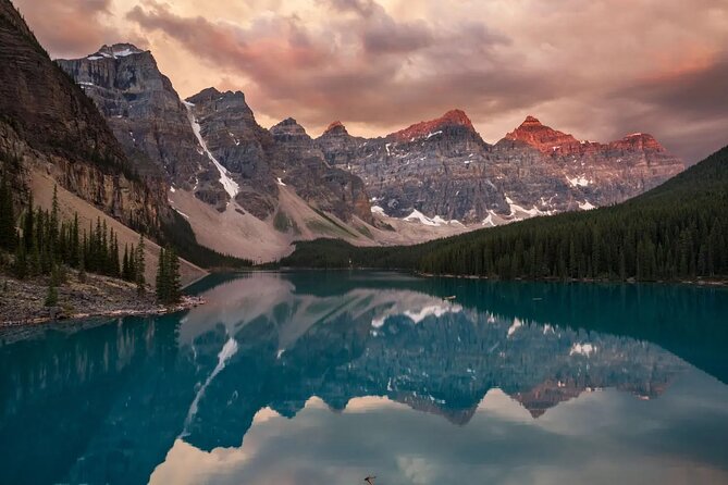Sunrise Adventure: Alpenglow at Moraine Lake & Lake Louise - Key points to know before booking