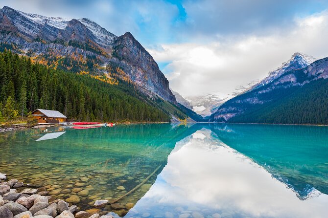 Sunrise Moraine Lake and Lake Louise - Booking details worth checking twice