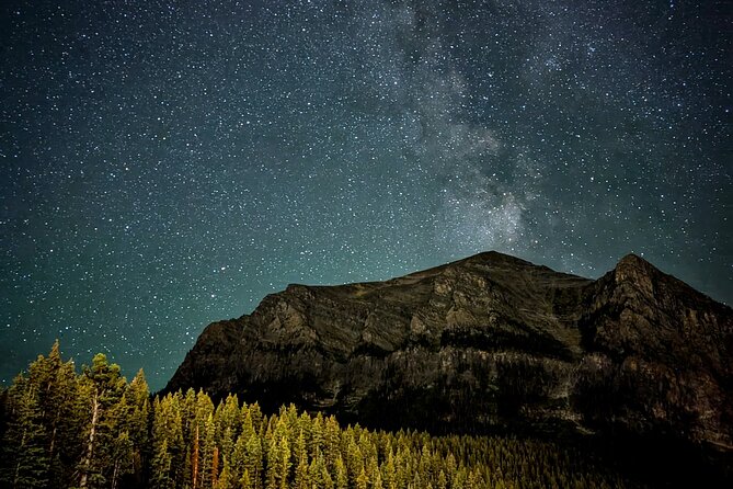 Sunset at Moraine Lake & Stargazing Tour from Canmore/Banff - Three hours around Moraine Lake