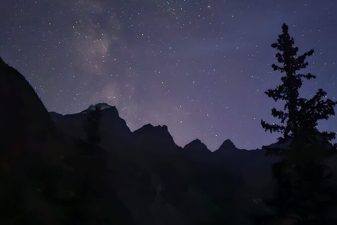 Sunset at Moraine Lake & Stargazing Tour from Canmore/Banff - The guides make a practical difference