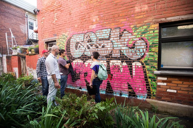 The Montreal Street Art & Mural Tour - The guides make the difference