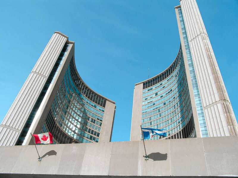 Toronto: 2-Hour Downtown Walking Tour - Tracing Toronto from frontier fort to financial center