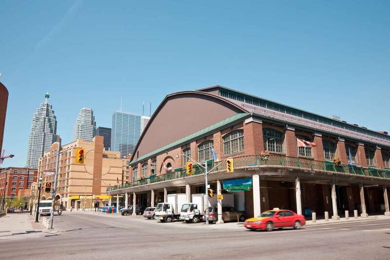 Toronto: 2-Hour Downtown Walking Tour - Who should book this Toronto walk?