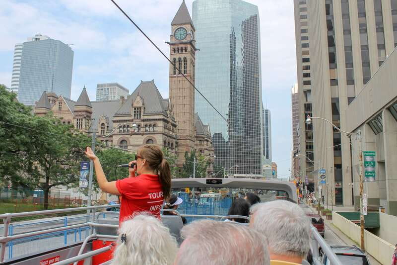Toronto: City Sightseeing Hop-On Hop-Off Bus Tour - Art Gallery of Ontario and Chinatown