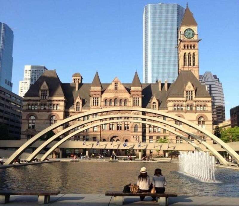 Toronto: Distillery & Old Town Private Walking Tour - A short walk through Toronto’s oldest core