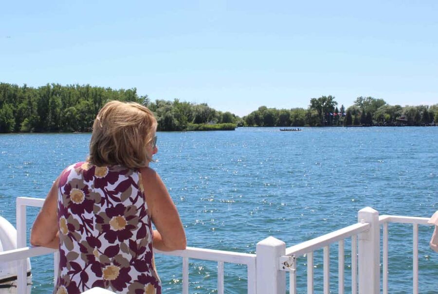 Toronto: Guided Harbour and Islands Sightseeing Cruise - Who should book the Harbour Star cruise?