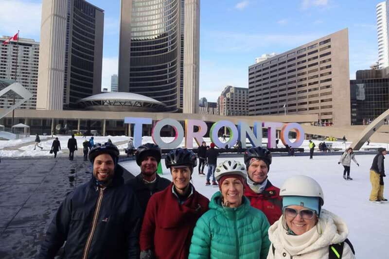 Toronto: Heart of Downtown 3.5-Hour Bike Tour - Waterfront views from Harbourfront to Sugar Beach